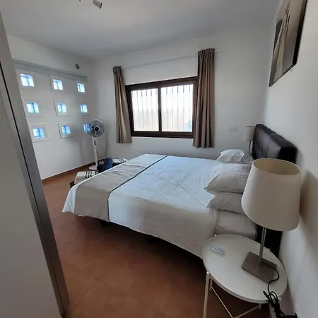 Private 4Bedroom Villa In A Gated Complex * Playa Blanca (Lanzarote)